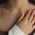 Collier baguette conique avec pierre de naissance