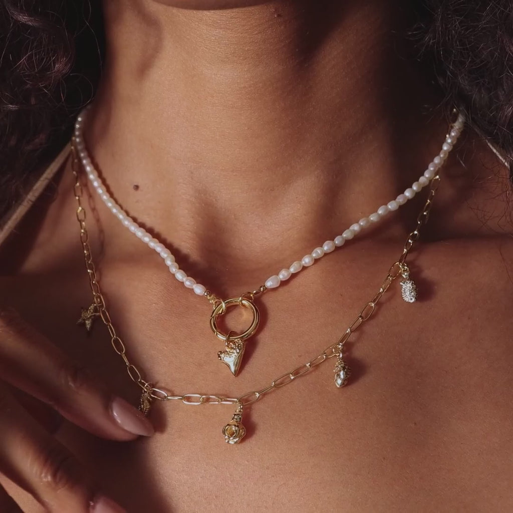 Ocean Charm Necklace in 18K Gold