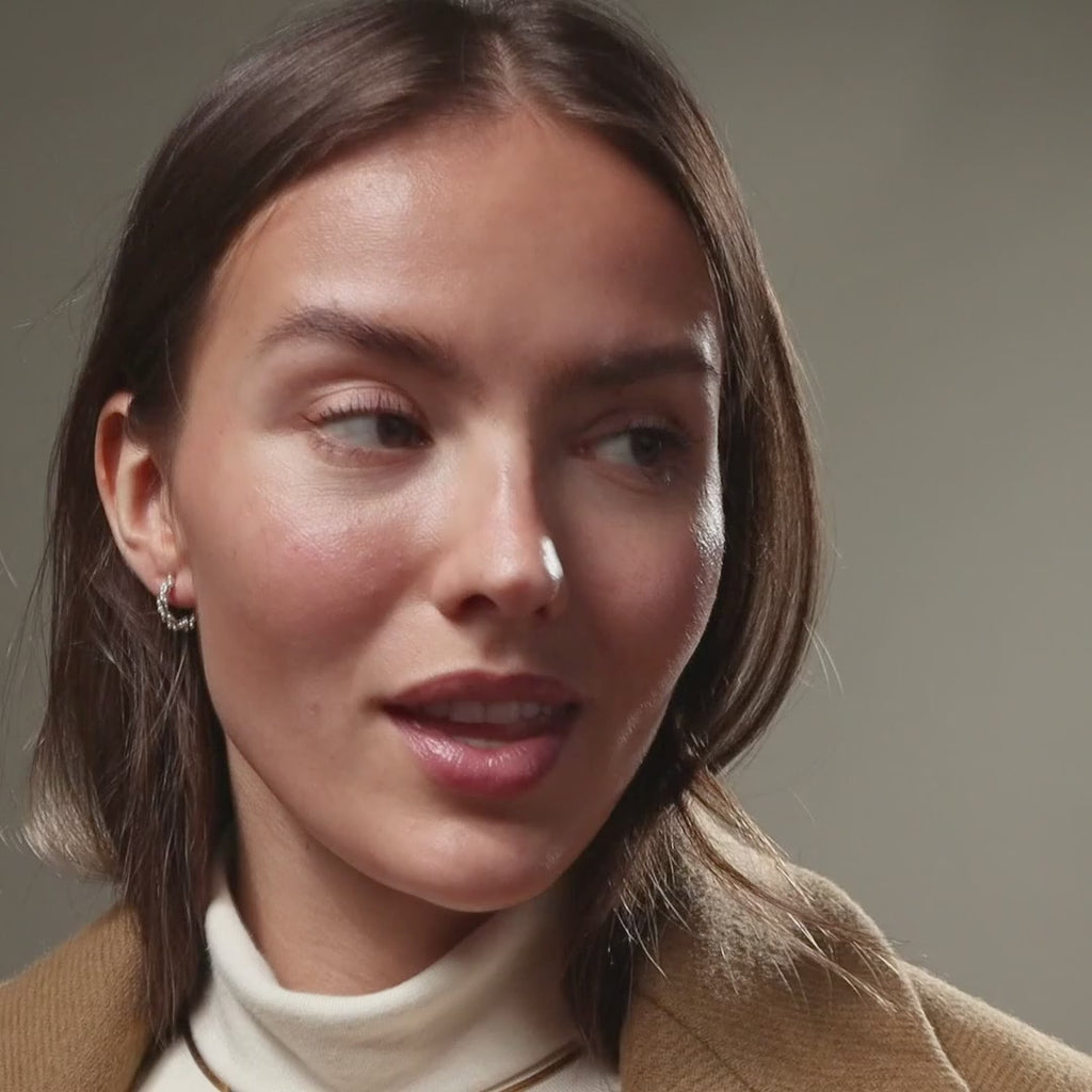 Pearl Cluster Huggies