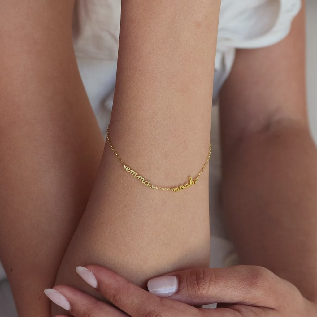 Petite Tiny Multiple Name Bracelet