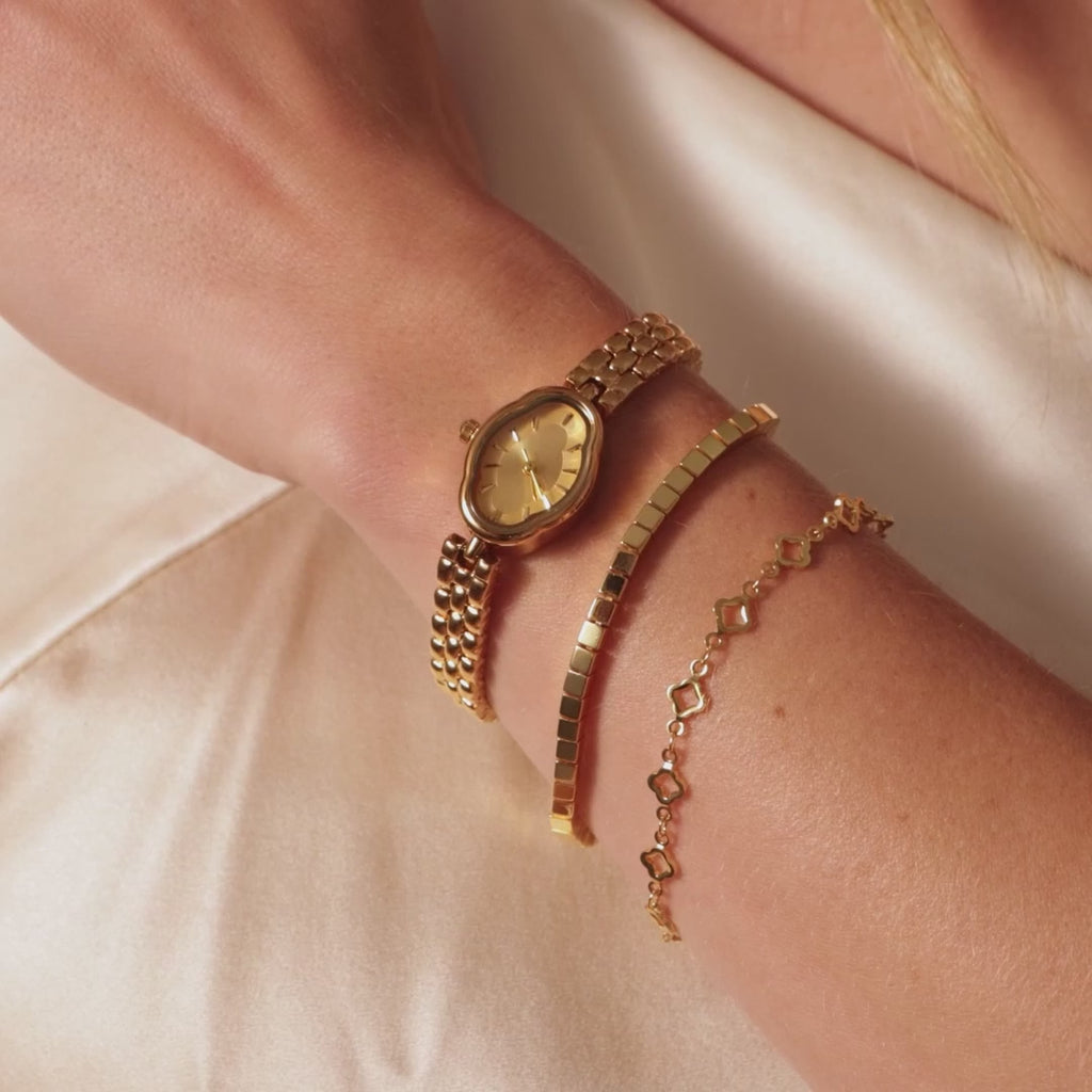 Clover Link Timepiece