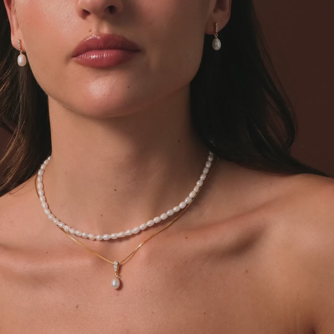 Diamond Pearl Droplet Necklace