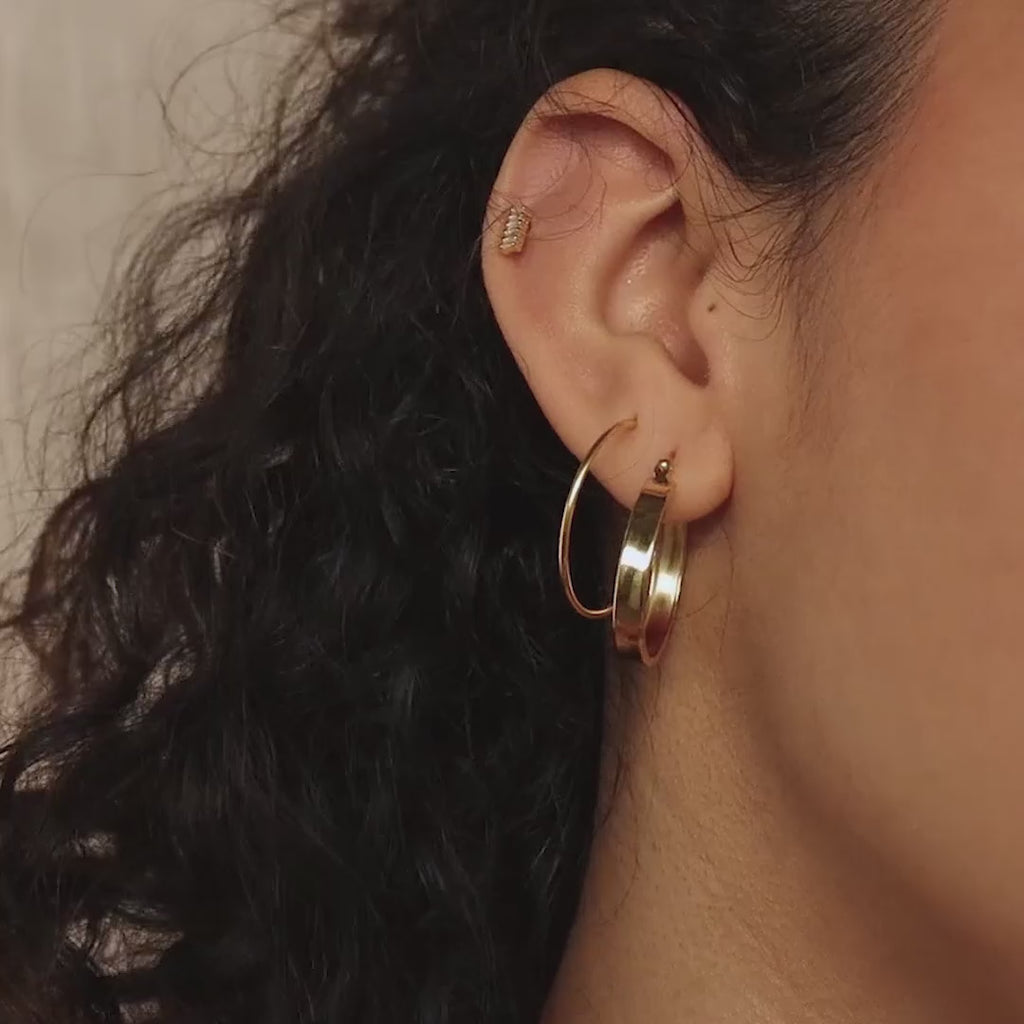 Thick Hoops in Silver