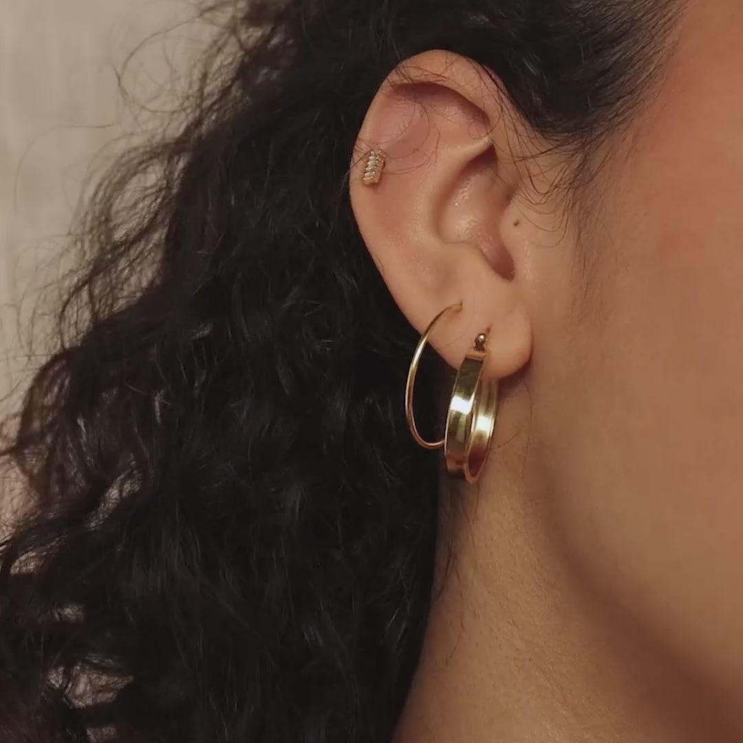 Thick Hoops in Silver