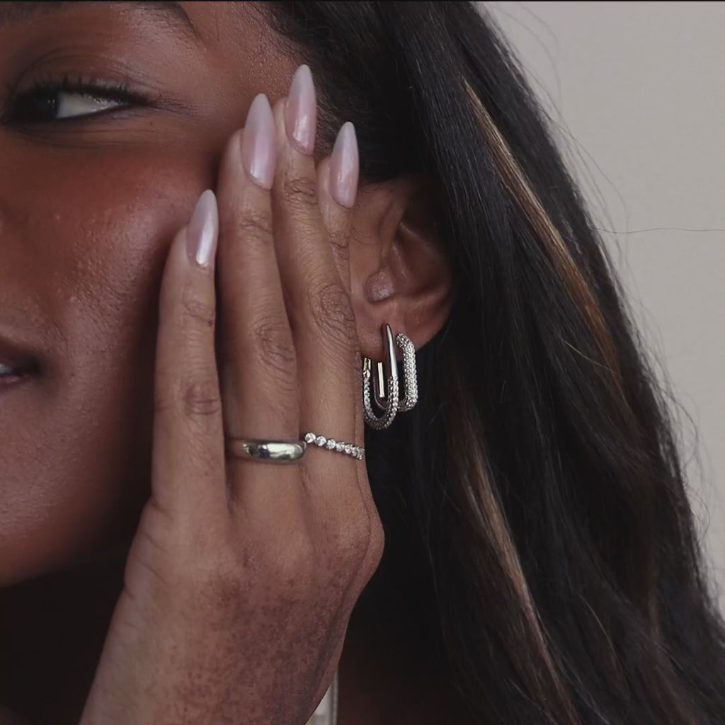 Créoles ovales pavées audacieuses