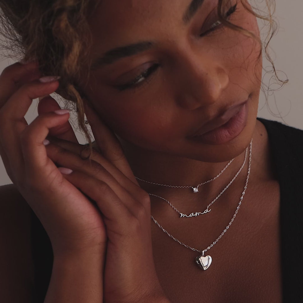 Dainty Diamond Necklace