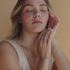 Chaîne de main avec lunette en diamant en or 18 carats