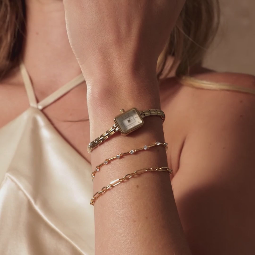 Divine Rectangular Link Timepiece