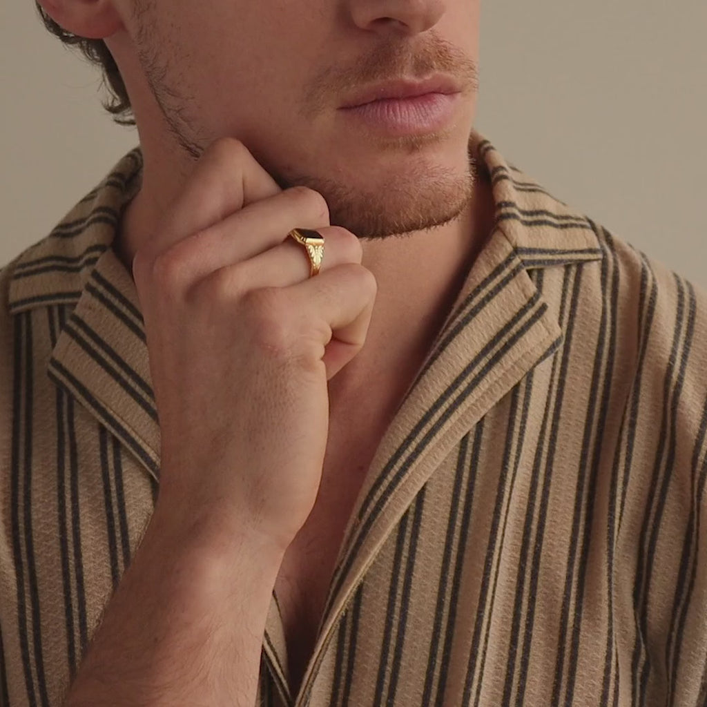 Vintage Black Signet Ring