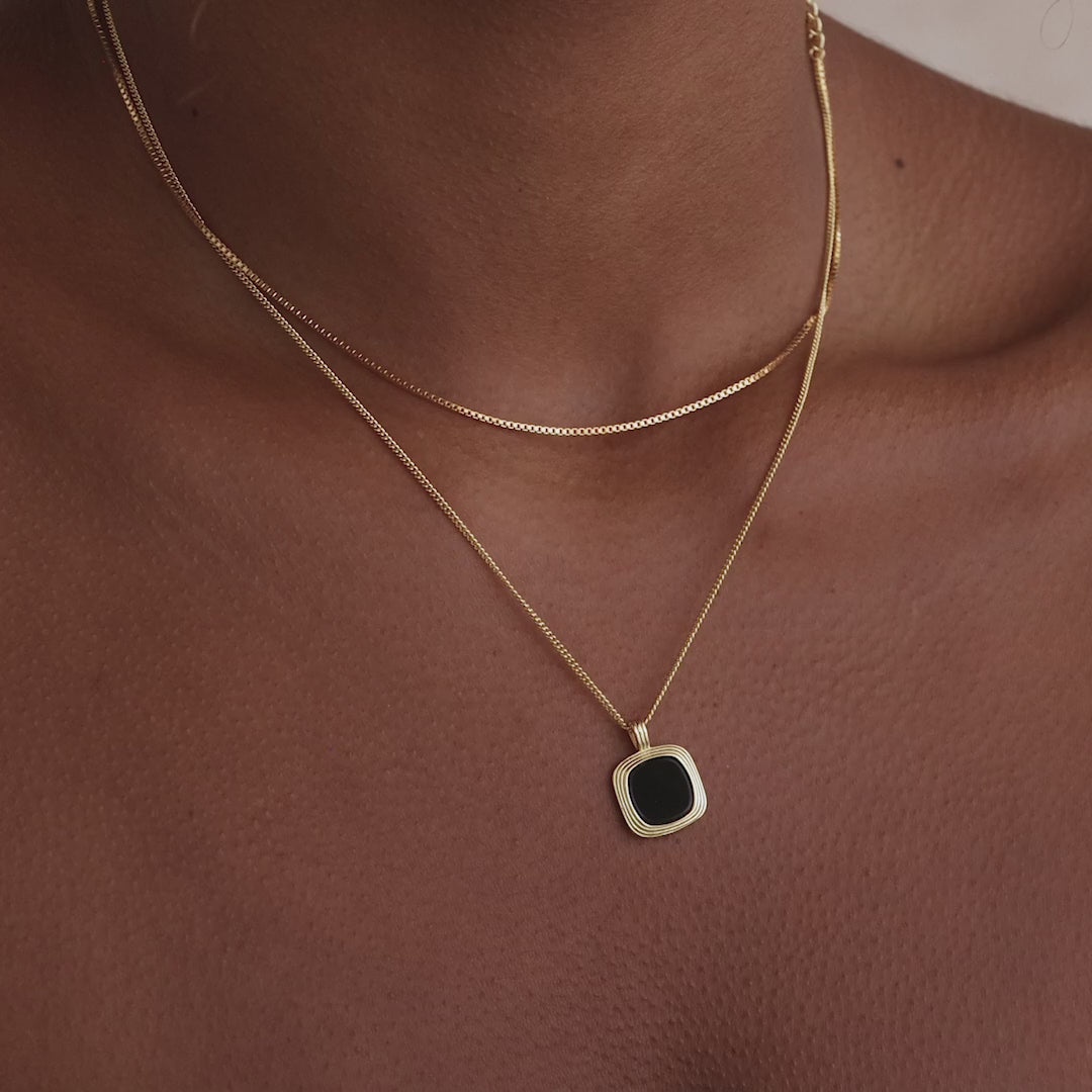アクセサリー ONYX SQUARE STONE NECKLACE SNJ115 50cm ONYX SQUARE STONE NECKLACE SNJ115 50cm Square Black Onyx Pendant