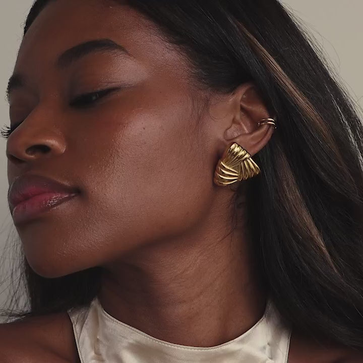 Bold Triangle Knot Studs