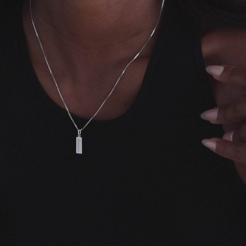 Dainty Tag Name Necklace in 18K Gold