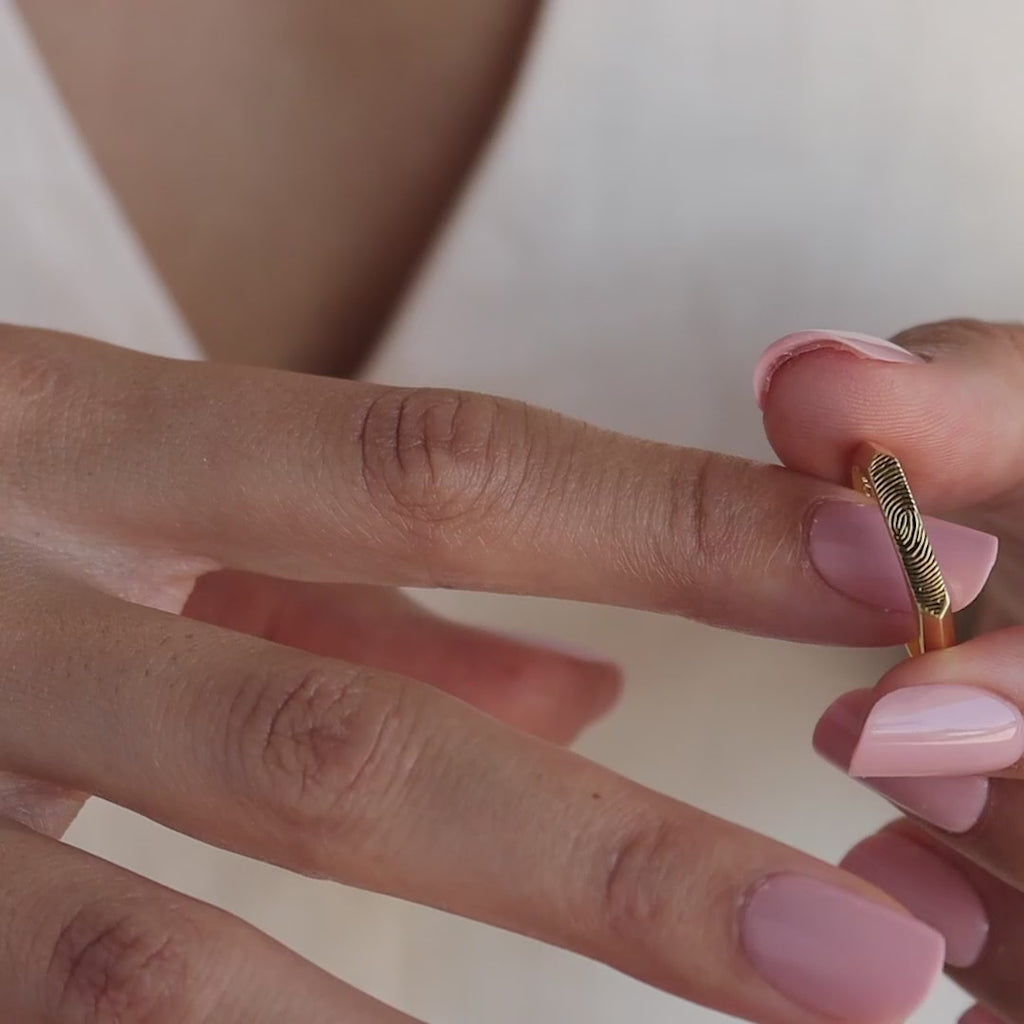 Thin Fingerprint Signet Ring