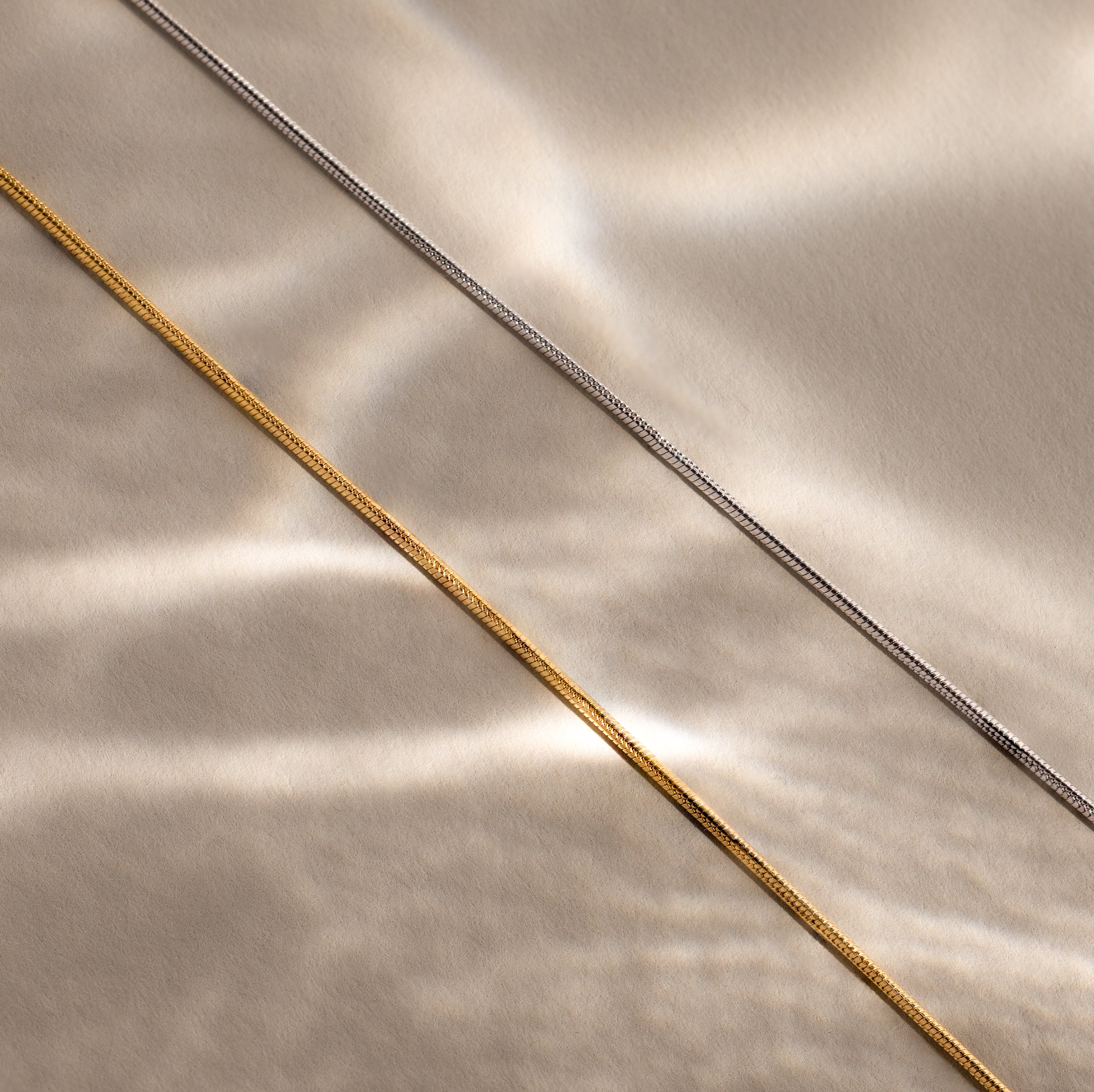 Alice Thin Snake Chain