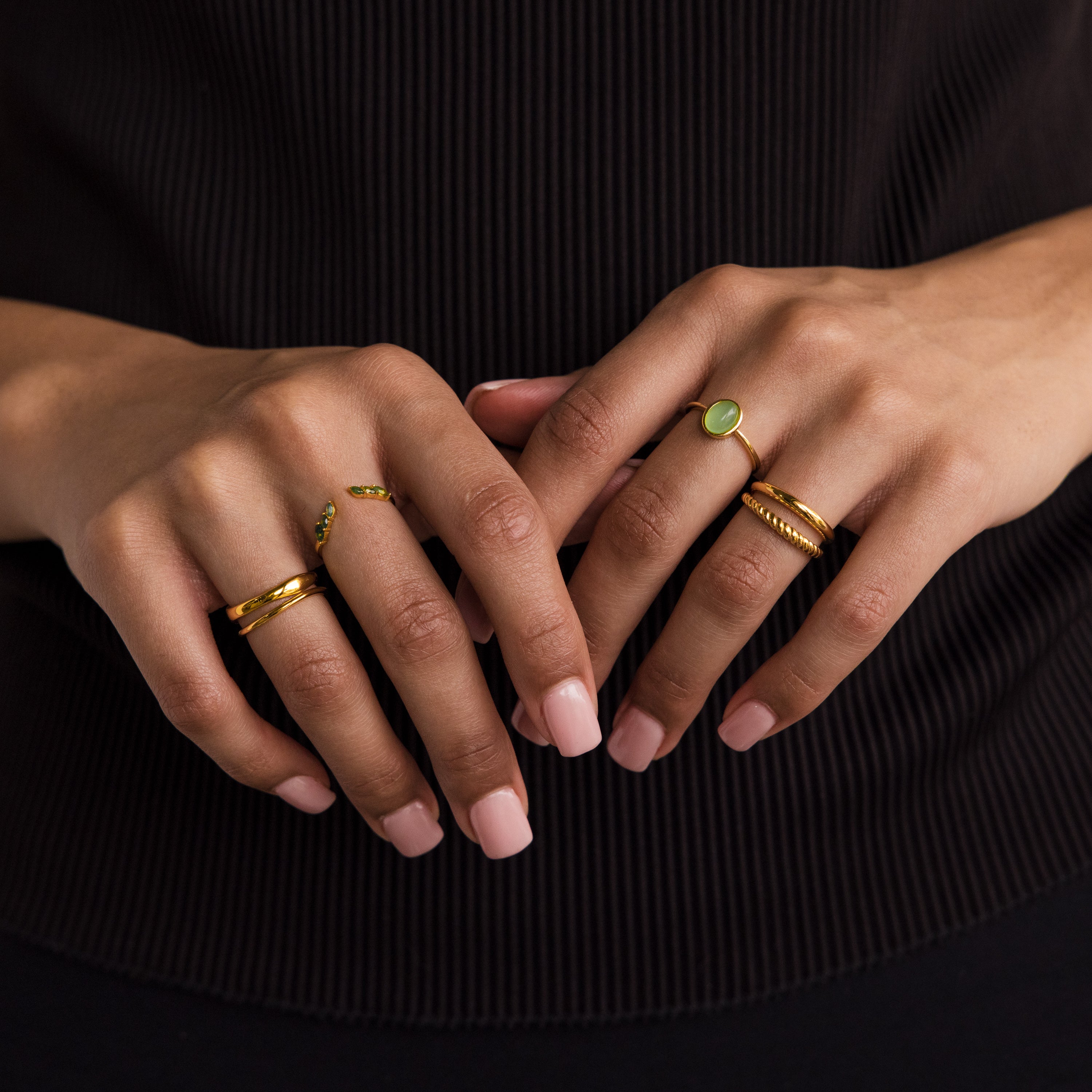 Jade Oval Ring-Rings-Caitlyn Minimalist