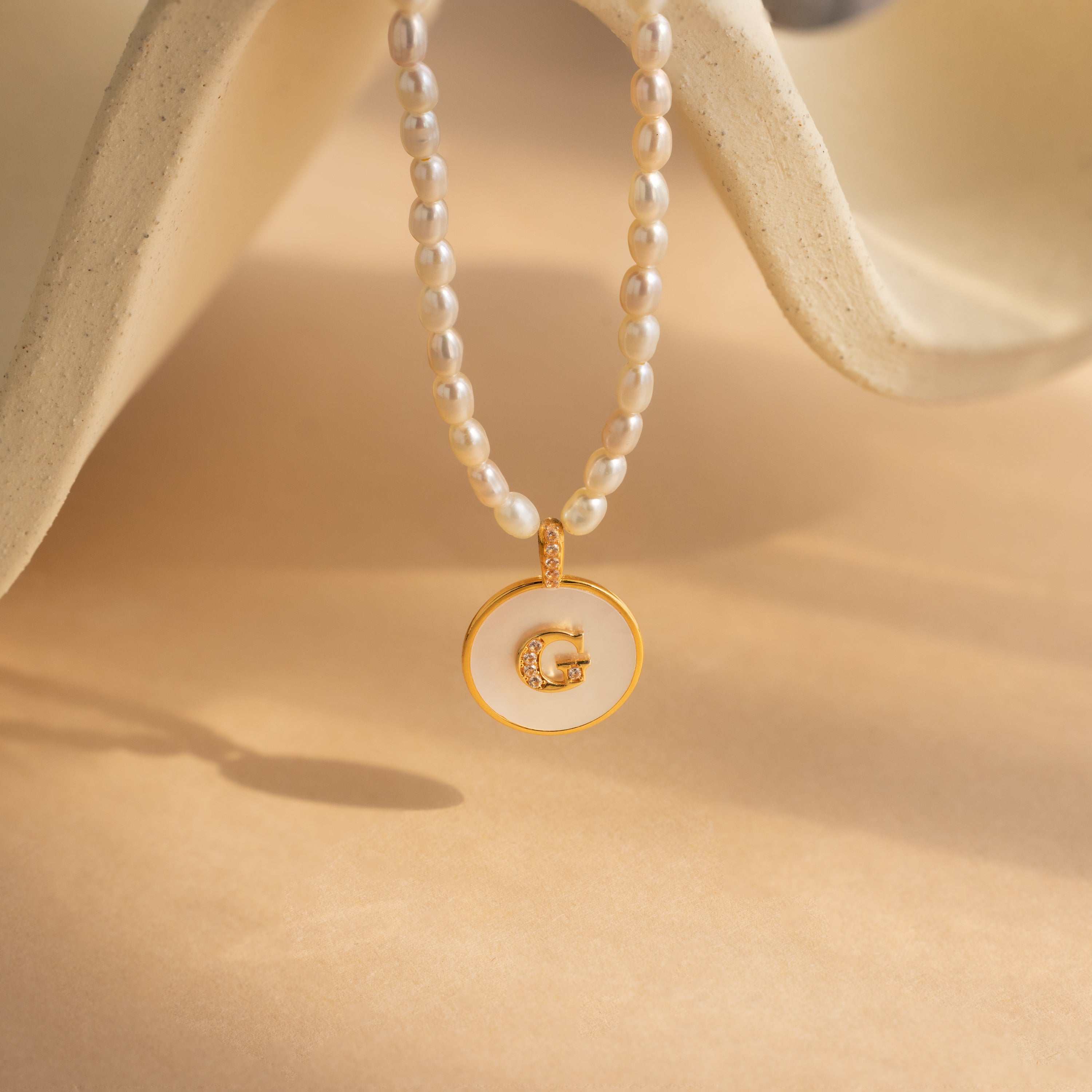 Pearl Initial Disc Necklace 18K Gold 14