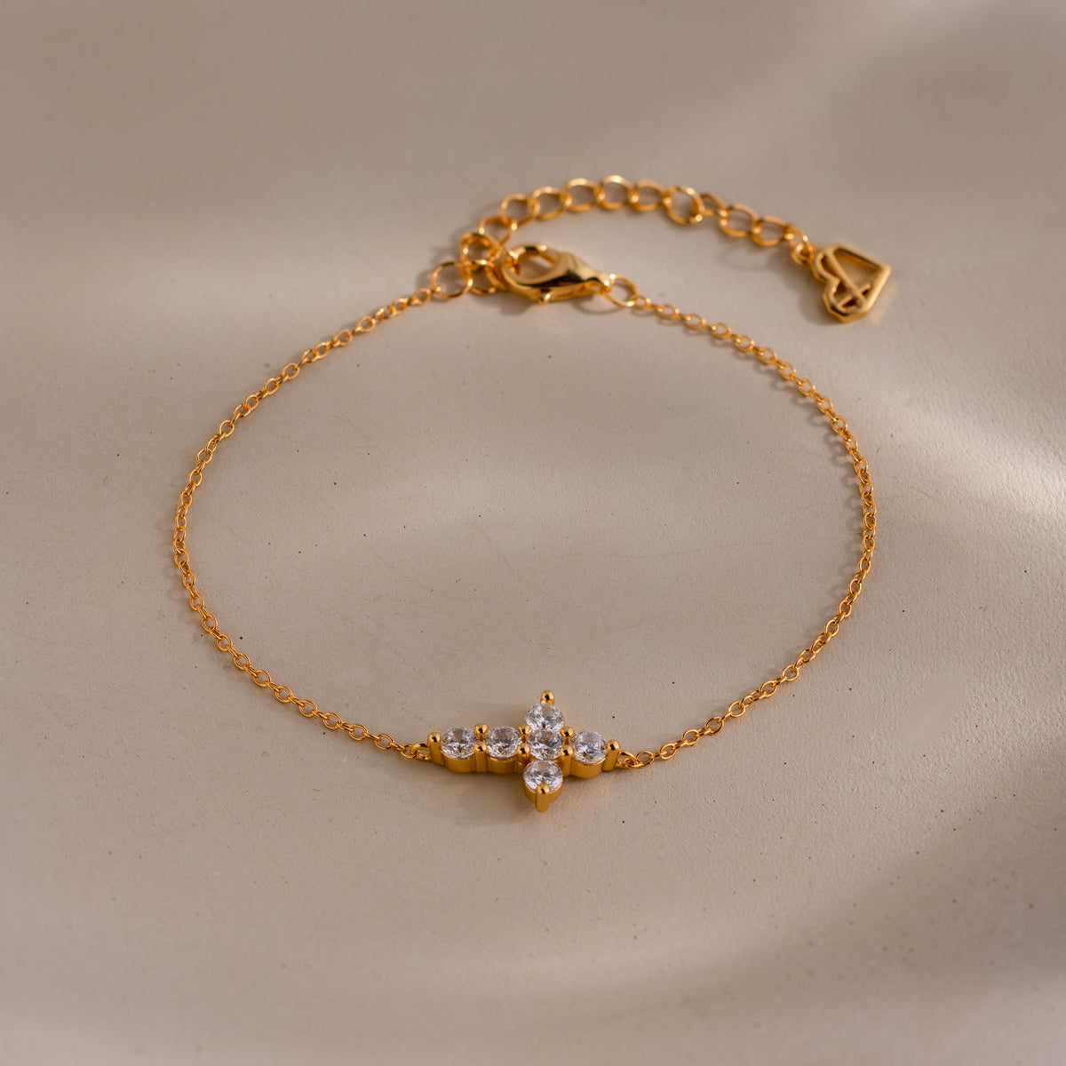 Diamond Cross Necklace & Bracelet Set in 18K Gold