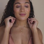 Collar con lazo de diamantes Leena