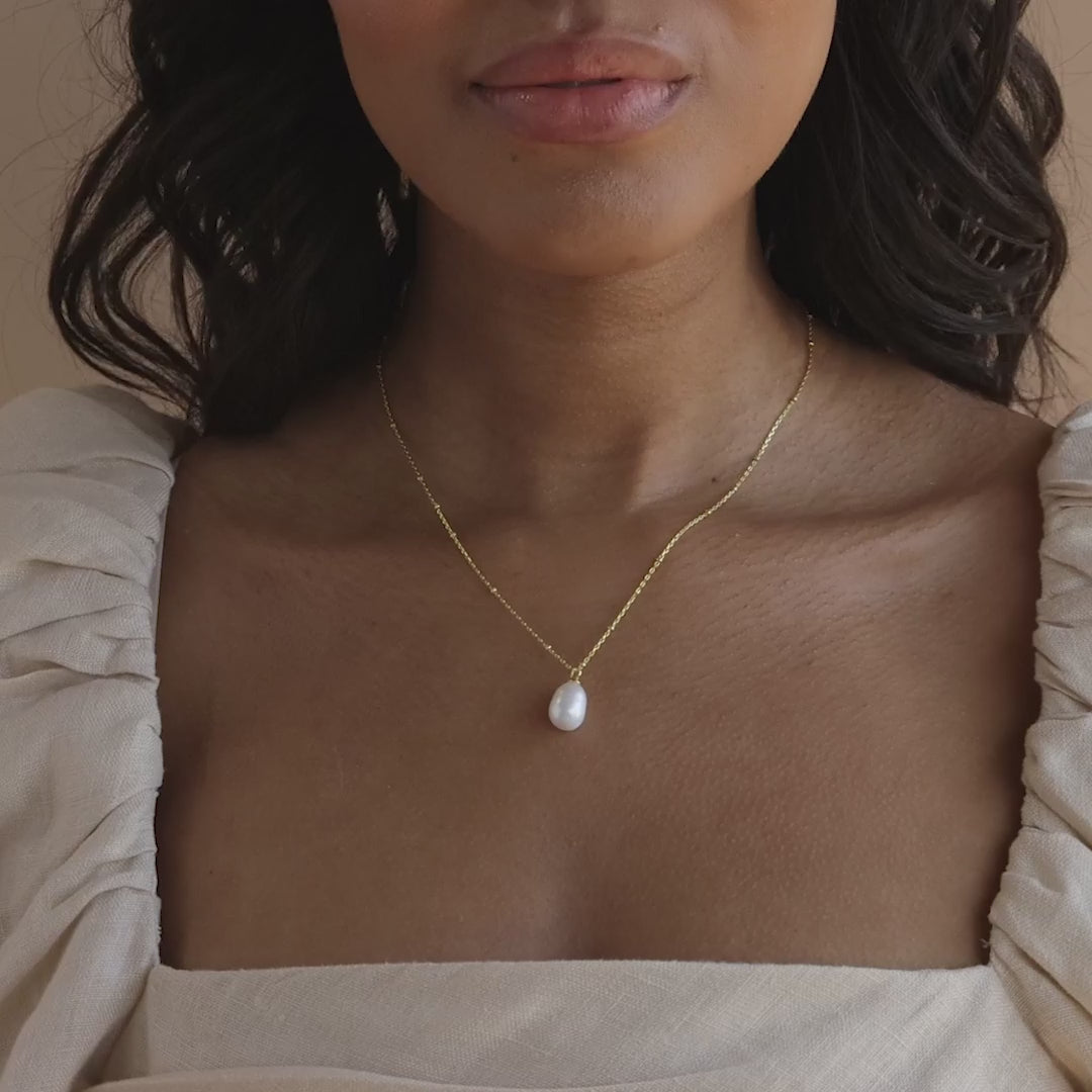 Ariel Pearl Necklace