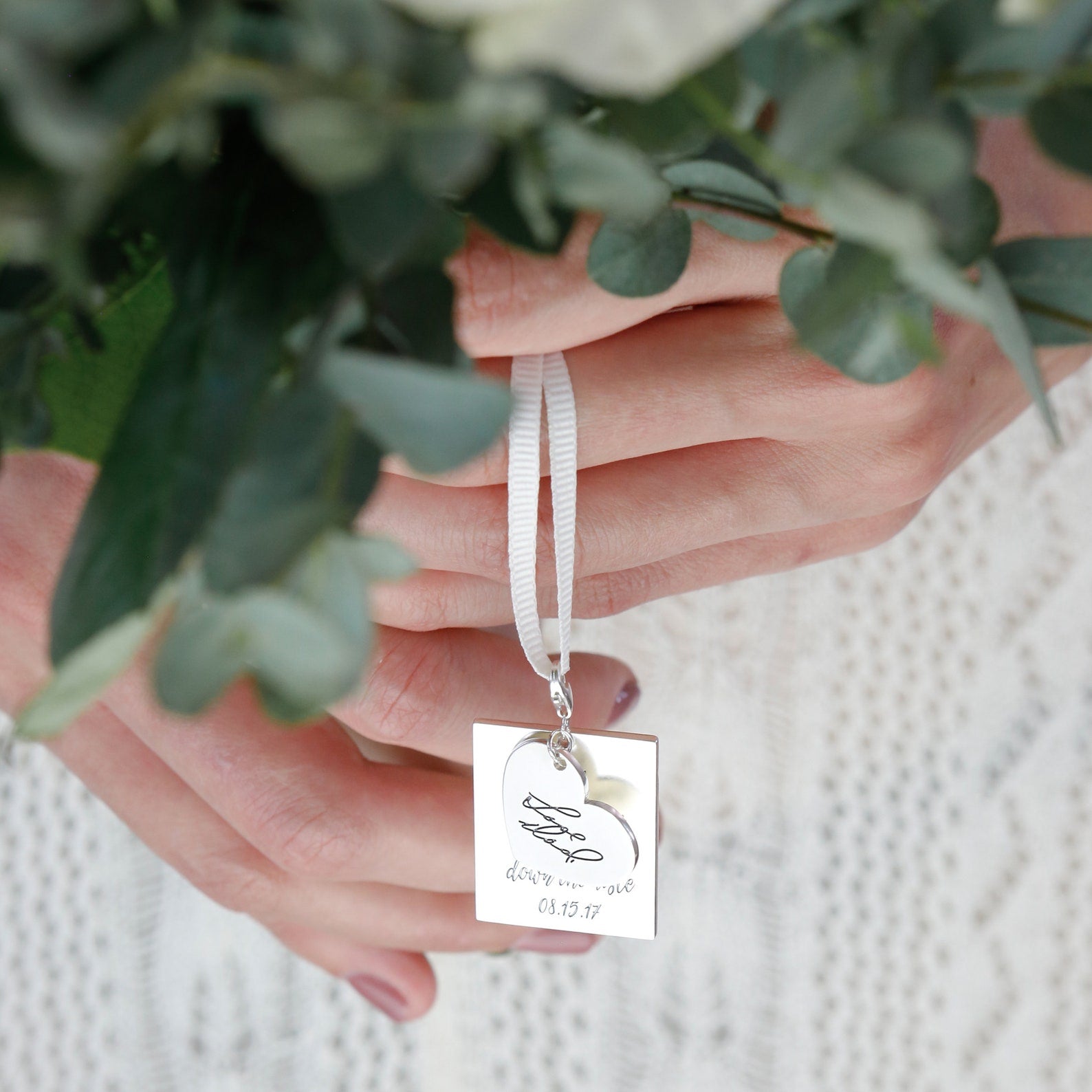 Custom Bridal Handwriting Bouquet Charm | Caitlyn Minimalist Rose Gold / Rectangle / Both Sides (+$8)