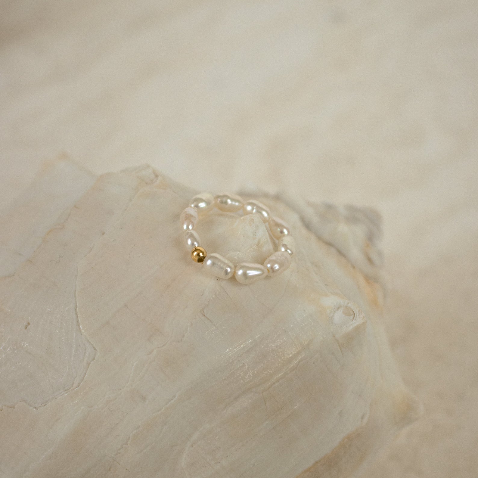 Madewell Pearl Beaded Ring in Freshwater Pearl - Size 9