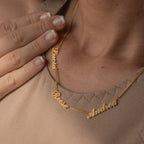 Carrie Multiple Name Necklace in Curb Chain featuring the names Lucía, Reese, and Andrea, worn while touching the collarbone—a perfect personalized jewelry piece to celebrate your loved ones.
