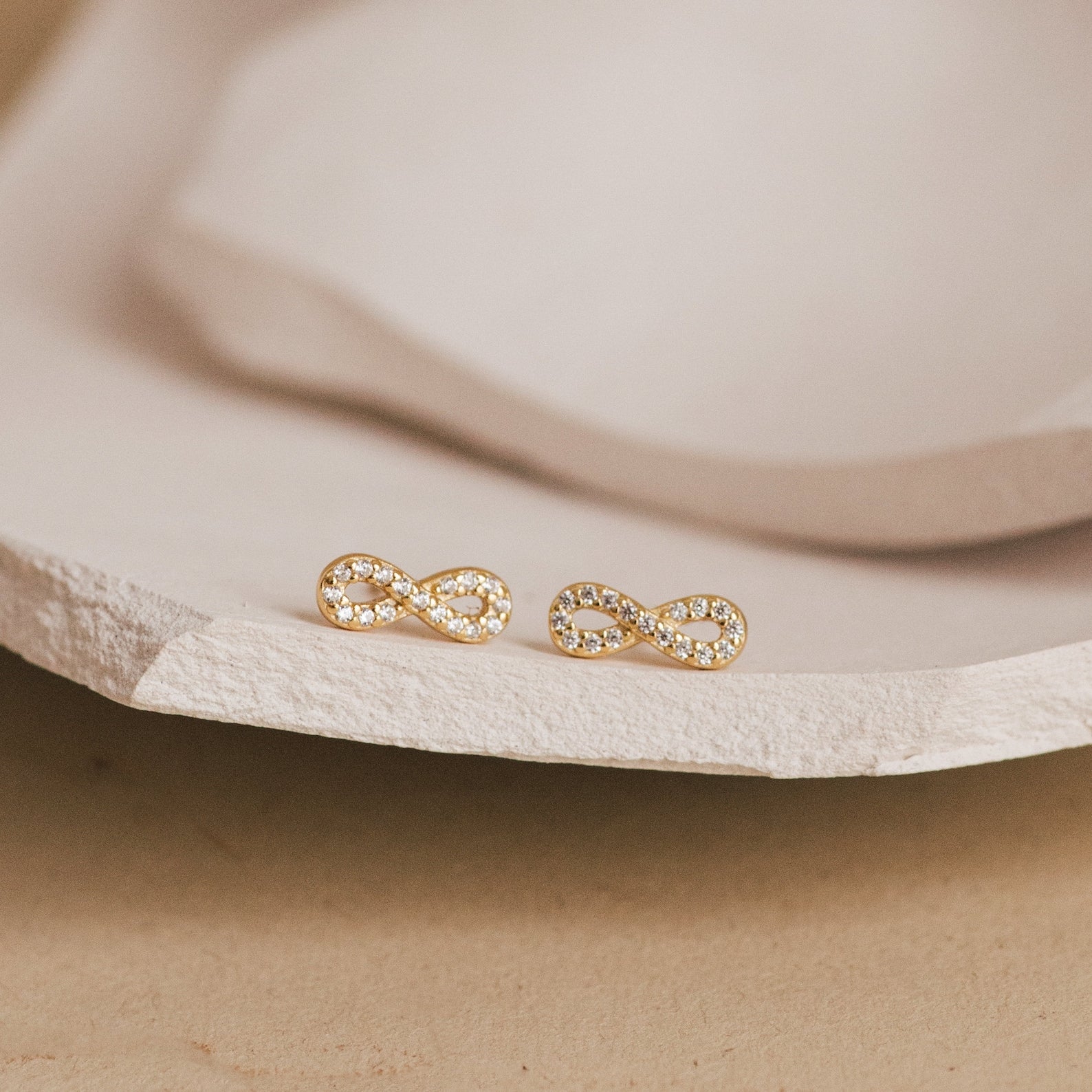 Infinity Stud Earrings in 14K White Gold
