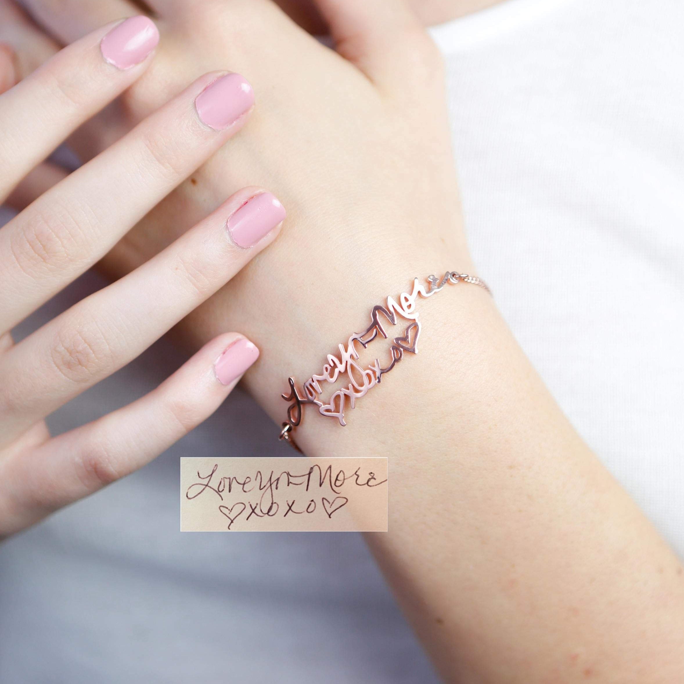 Custom Handwriting Bracelet Caitlyn Minimalist - Main Image